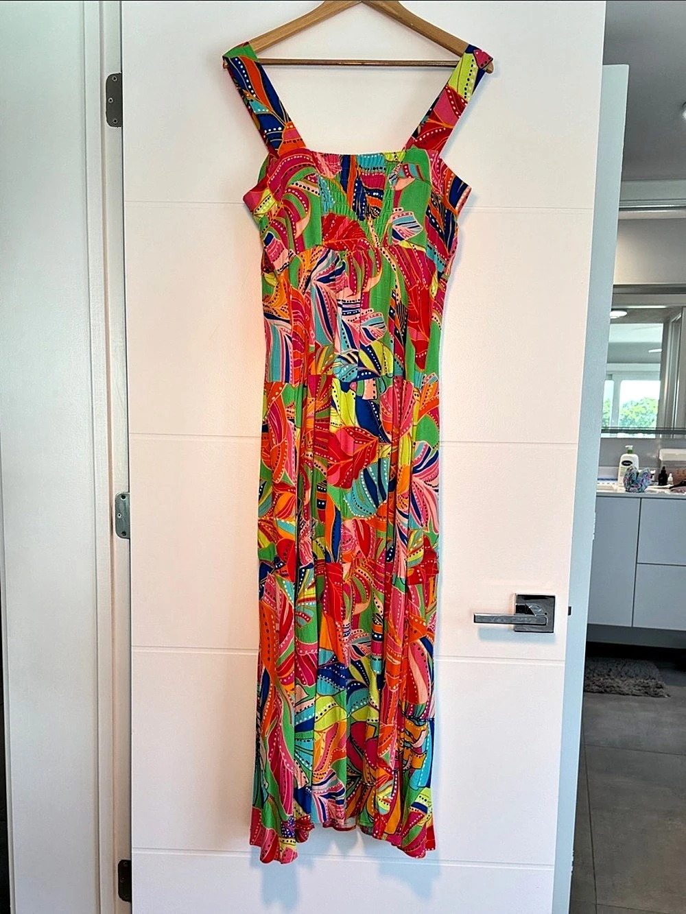 Vince Camuto Abstract Print Maxi Dress Multicolor Size Medium Like New